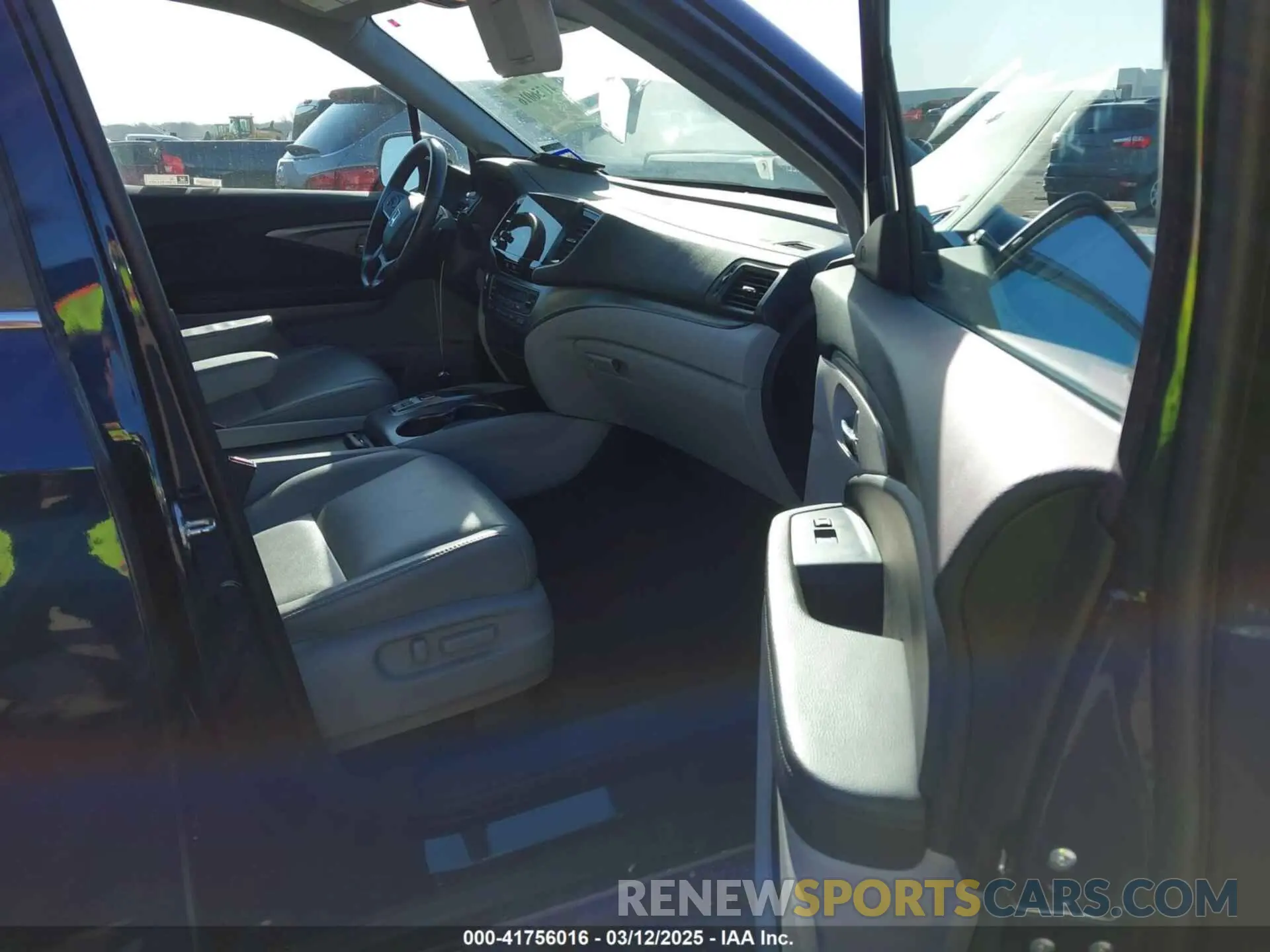 5 Photograph of a damaged car 5FNYF6H5XMB019411 HONDA PILOT 2021