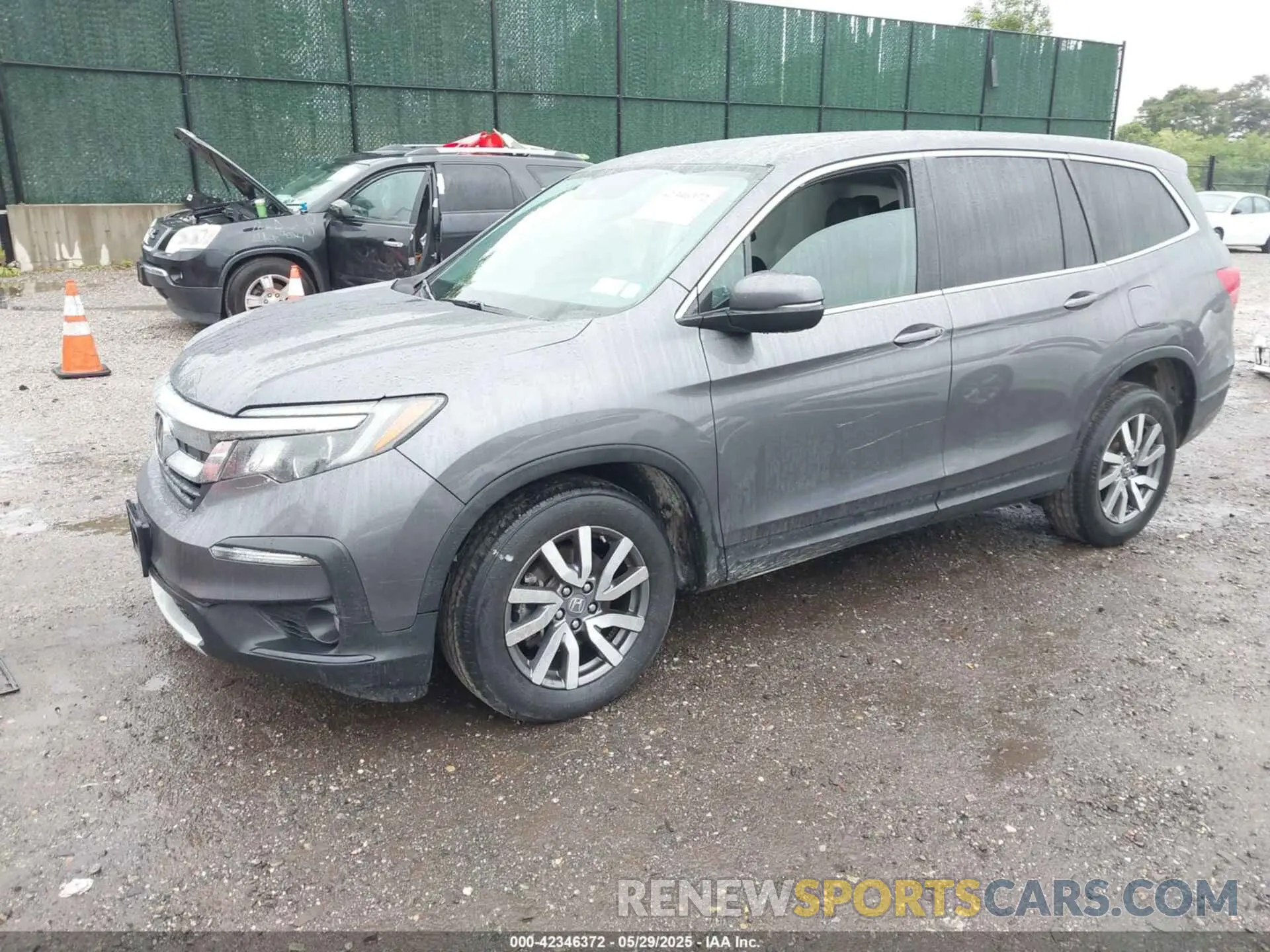 2 Photograph of a damaged car 5FNYF6H5XMB048102 HONDA PILOT 2021