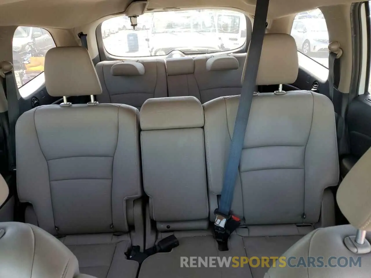 10 Photograph of a damaged car 5FNYF6H5XMB098322 HONDA PILOT 2021