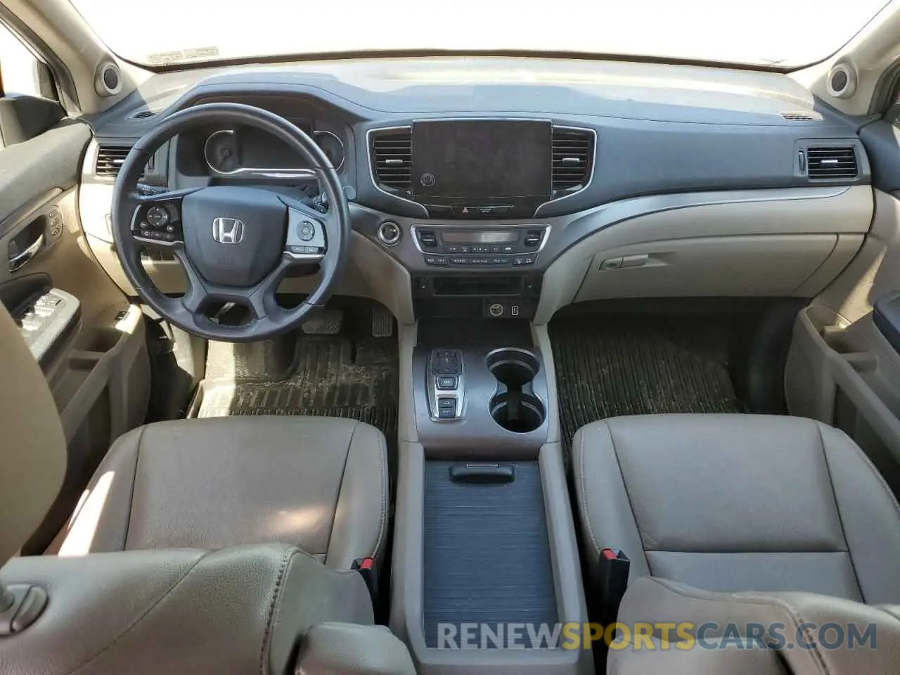 8 Photograph of a damaged car 5FNYF6H5XMB098322 HONDA PILOT 2021