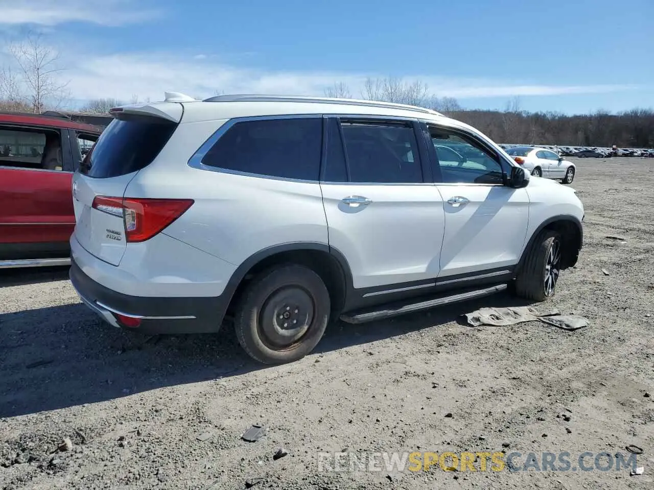 3 Photograph of a damaged car 5FNYF6H60MB003159 HONDA PILOT 2021