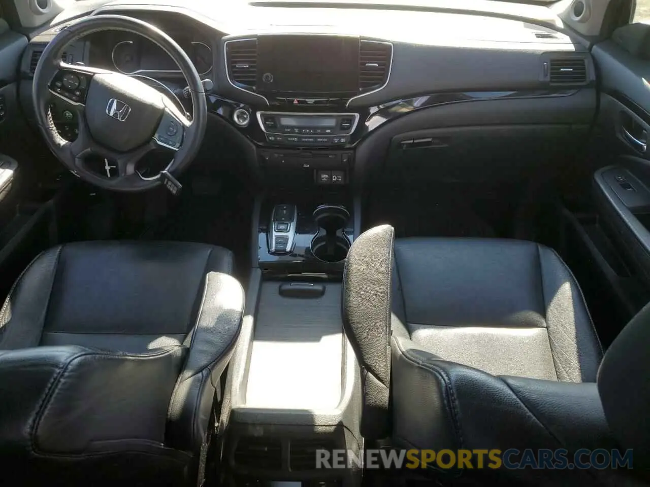 8 Photograph of a damaged car 5FNYF6H60MB003159 HONDA PILOT 2021