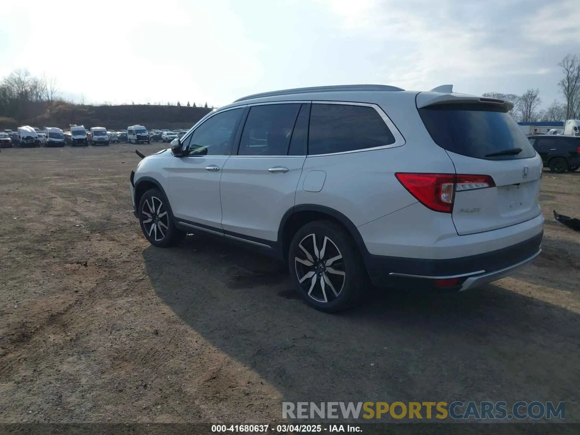 3 Photograph of a damaged car 5FNYF6H60MB037909 HONDA PILOT 2021