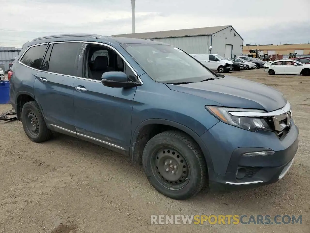 4 Photograph of a damaged car 5FNYF6H62MB504571 HONDA PILOT 2021