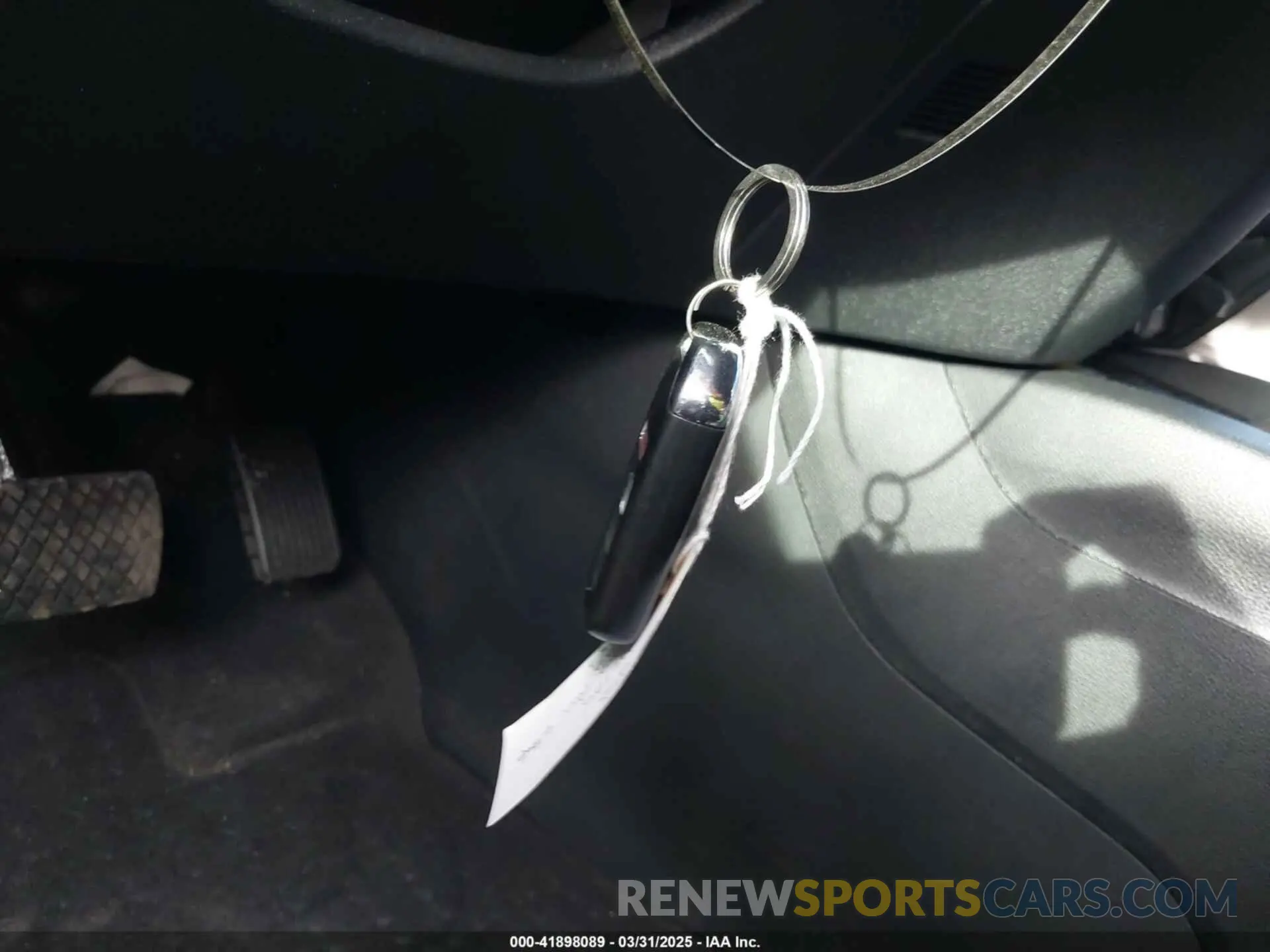 11 Photograph of a damaged car 5FNYF6H71MB030752 HONDA PILOT 2021