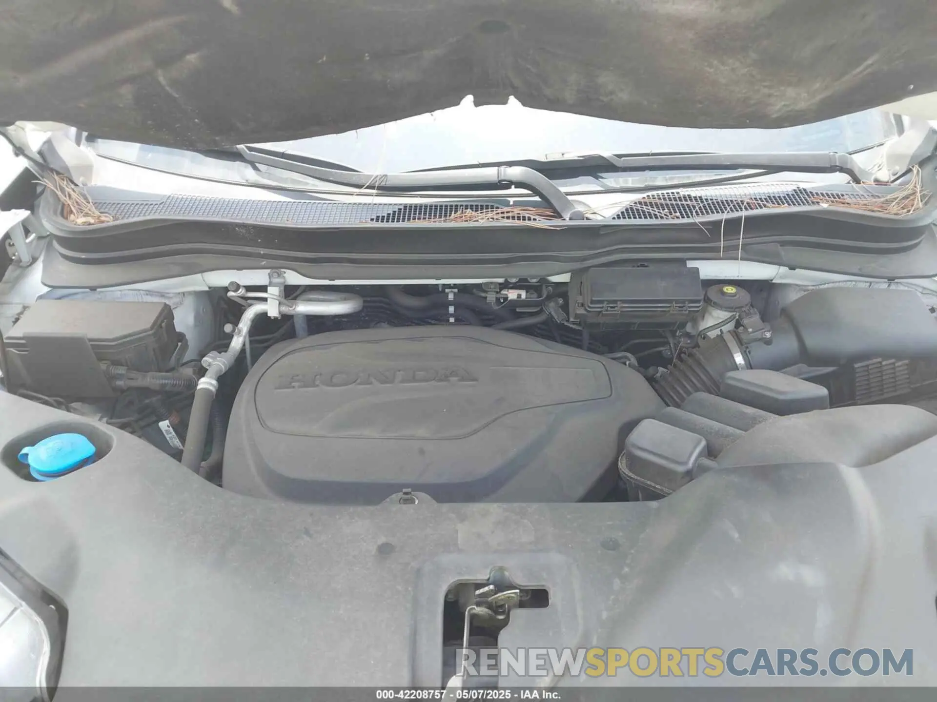 10 Photograph of a damaged car 5FNYF6H71MB036843 HONDA PILOT 2021
