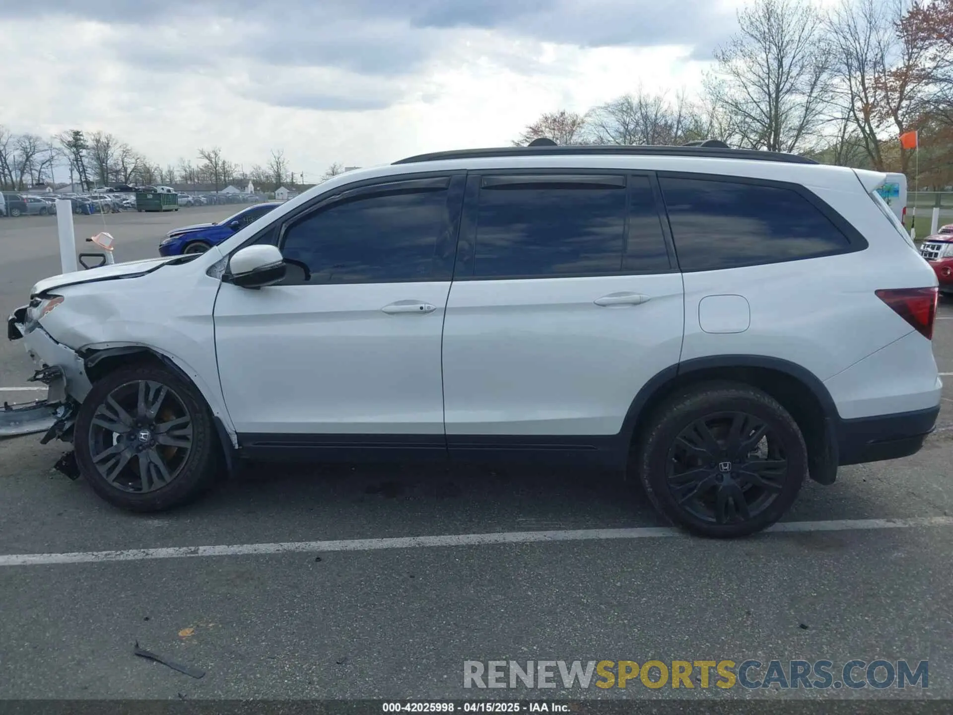14 Photograph of a damaged car 5FNYF6H72MB067664 HONDA PILOT 2021