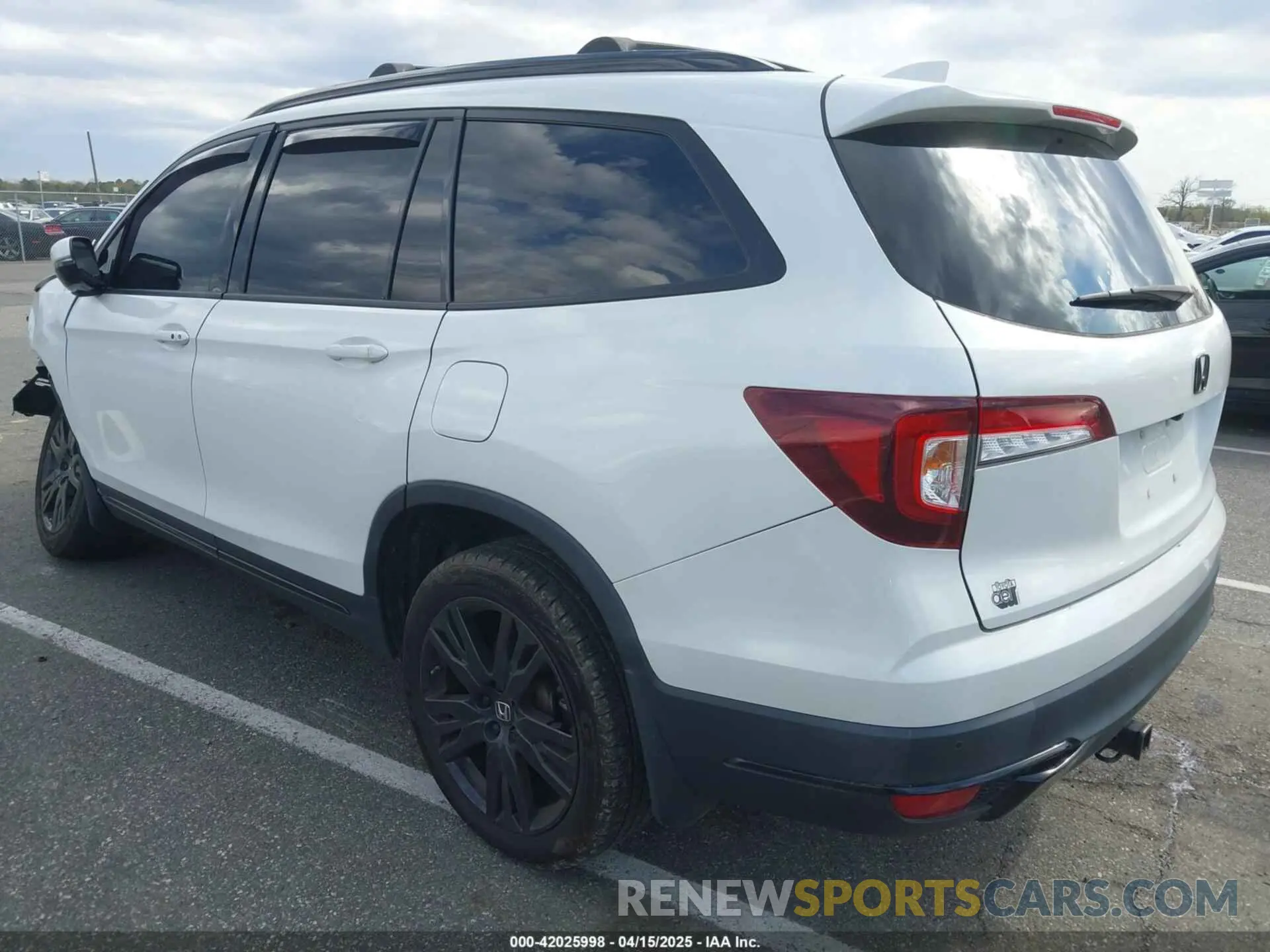 3 Photograph of a damaged car 5FNYF6H72MB067664 HONDA PILOT 2021
