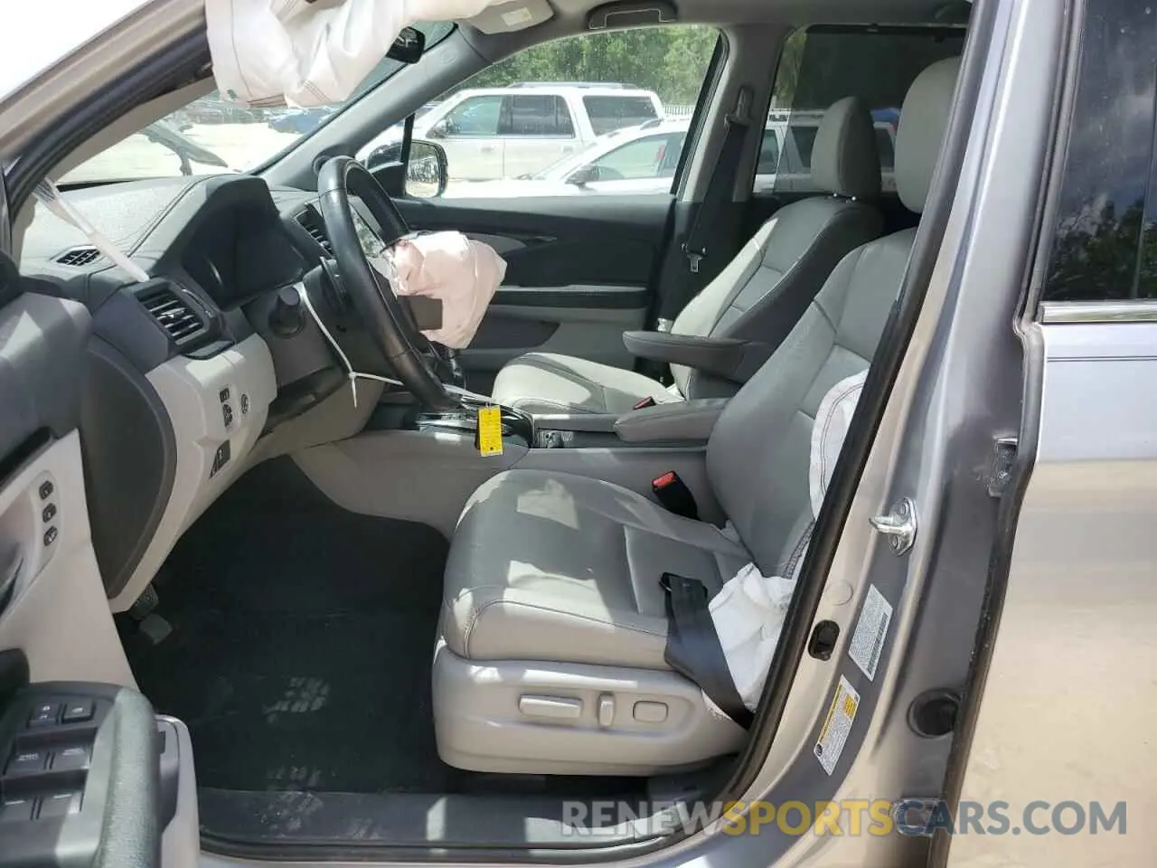 7 Photograph of a damaged car 5FNYF6H90MB079698 HONDA PILOT 2021