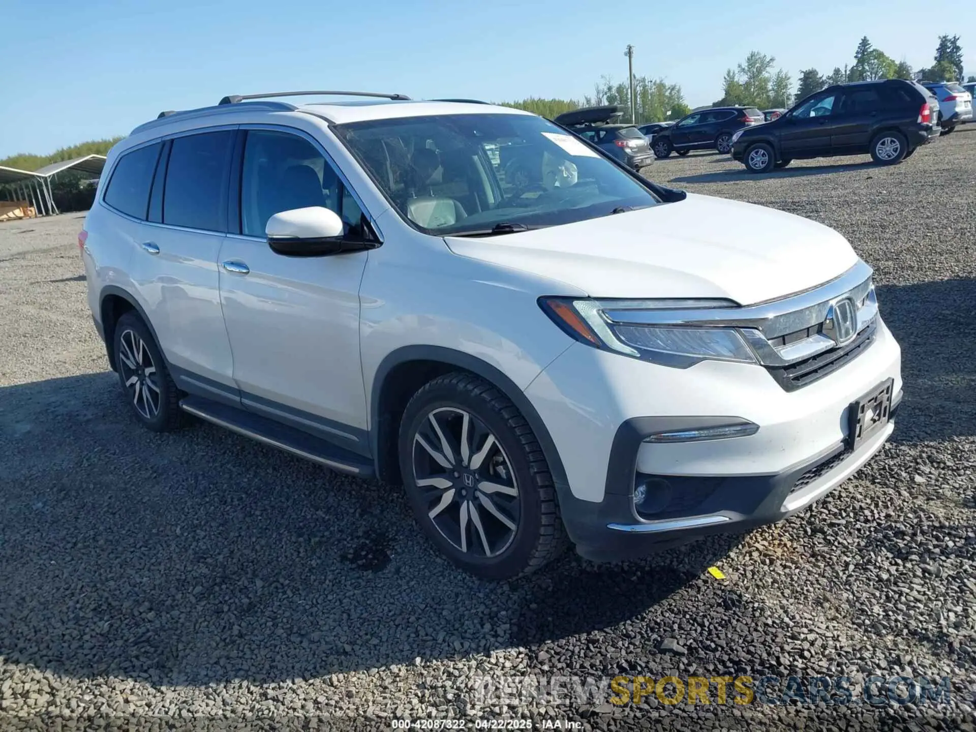 1 Photograph of a damaged car 5FNYF6H92MB031782 HONDA PILOT 2021
