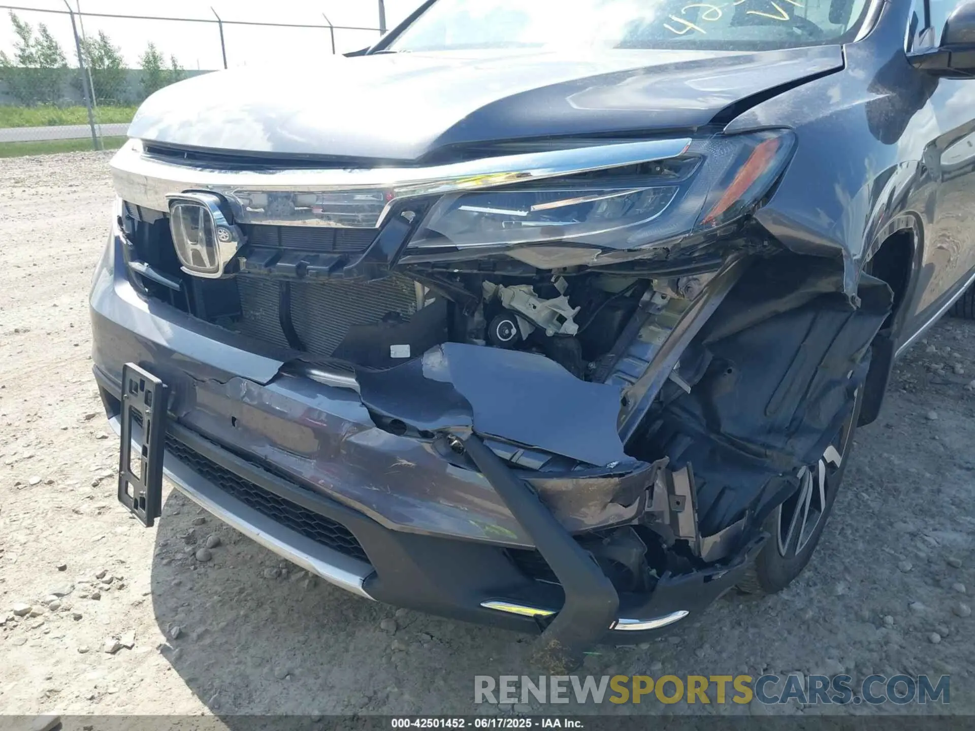 6 Photograph of a damaged car 5FNYF6H95MB075033 HONDA PILOT 2021