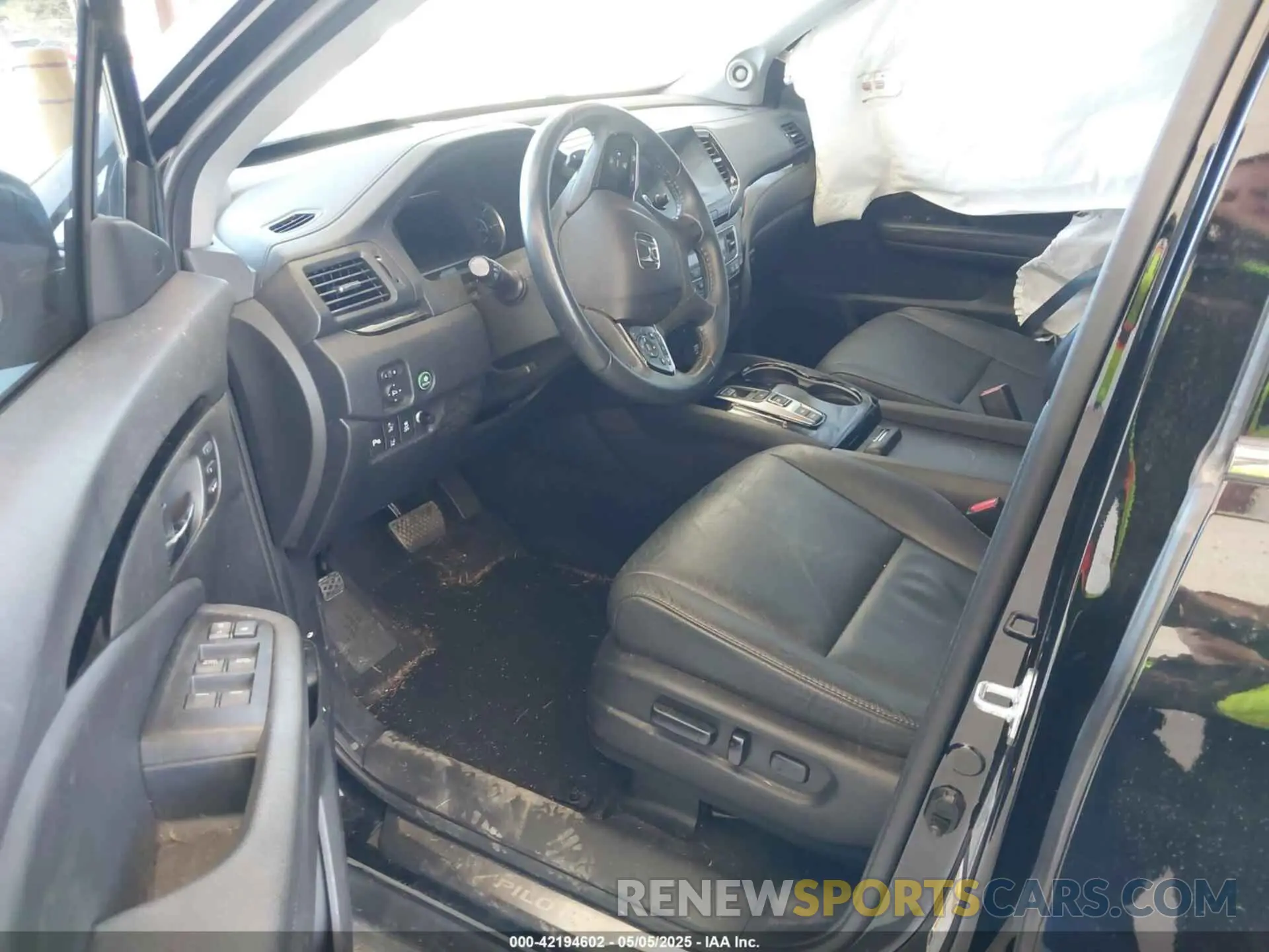 5 Photograph of a damaged car 5FNYF6H99MB049728 HONDA PILOT 2021