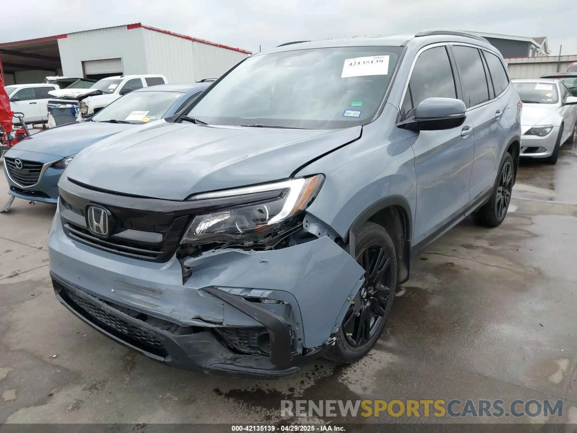 2 Photograph of a damaged car 5FNYF5H20NB024960 HONDA PILOT 2022