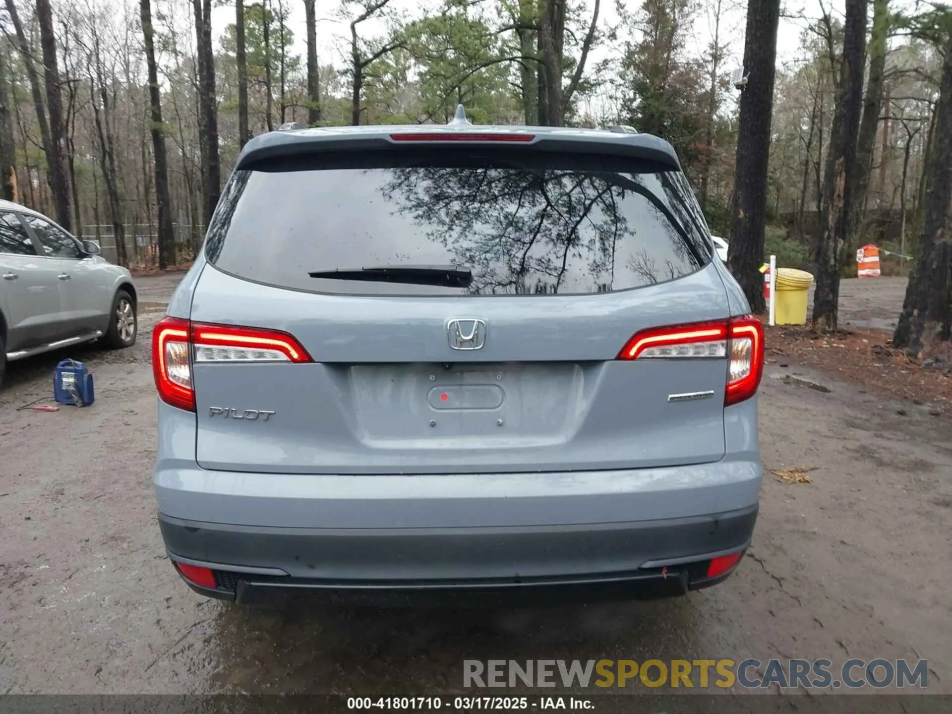 16 Photograph of a damaged car 5FNYF5H20NB026028 HONDA PILOT 2022