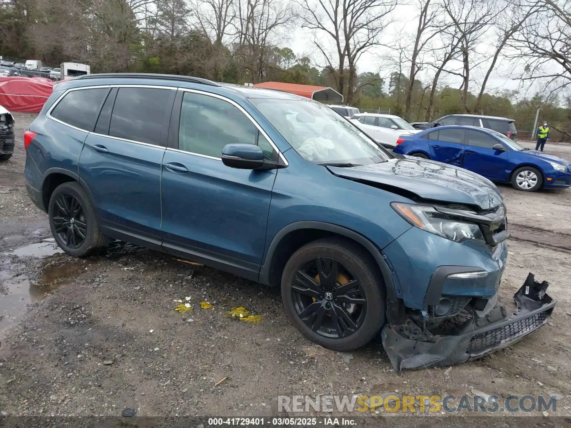 1 Photograph of a damaged car 5FNYF5H23NB001527 HONDA PILOT 2022