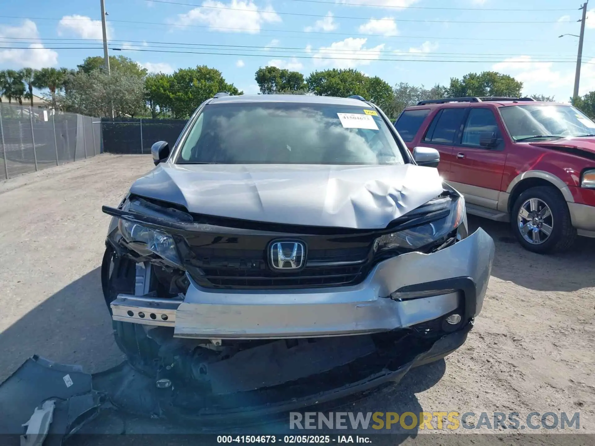 6 Photograph of a damaged car 5FNYF5H24NB029479 HONDA PILOT 2022
