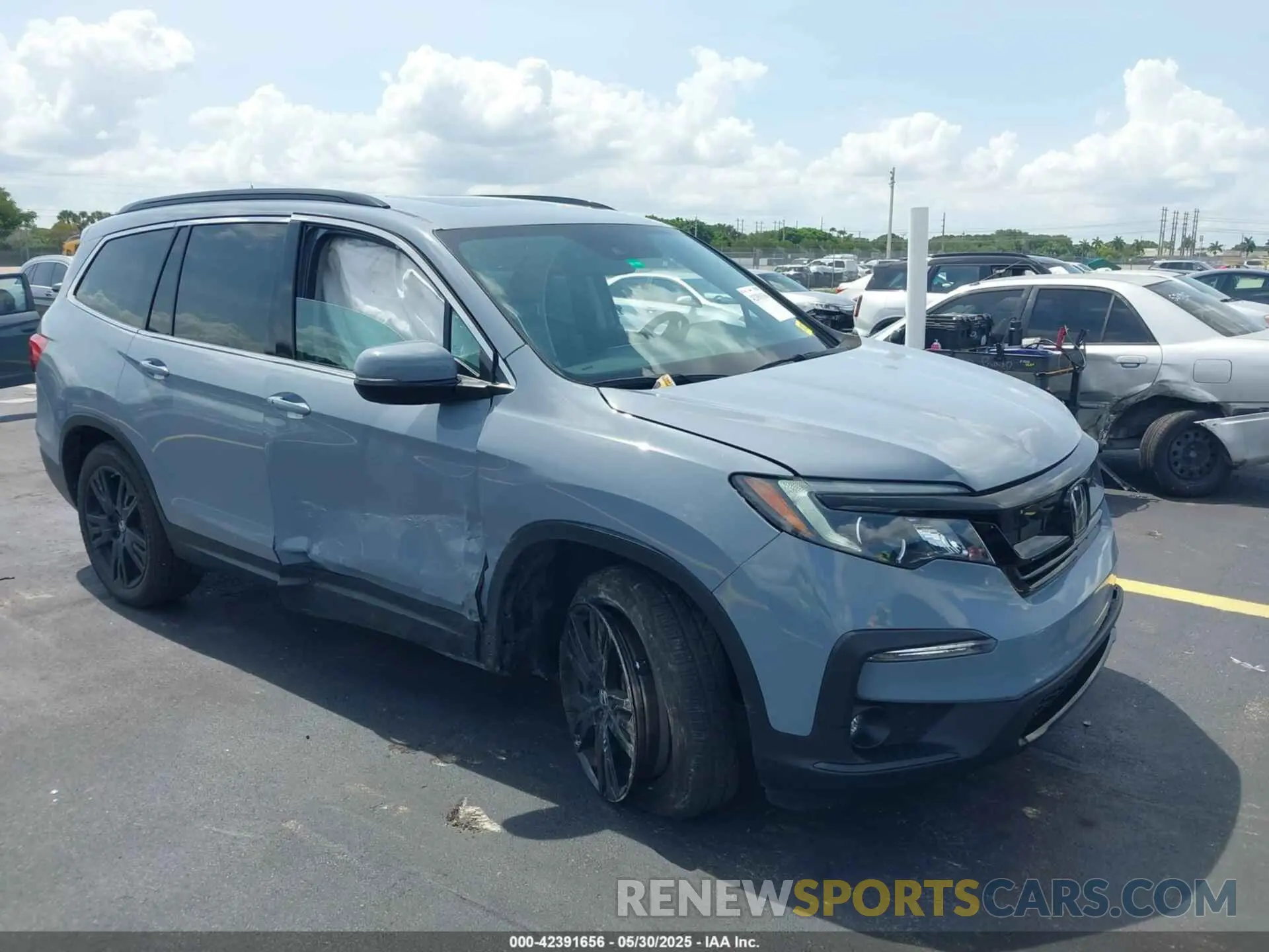 1 Photograph of a damaged car 5FNYF5H24NB033970 HONDA PILOT 2022