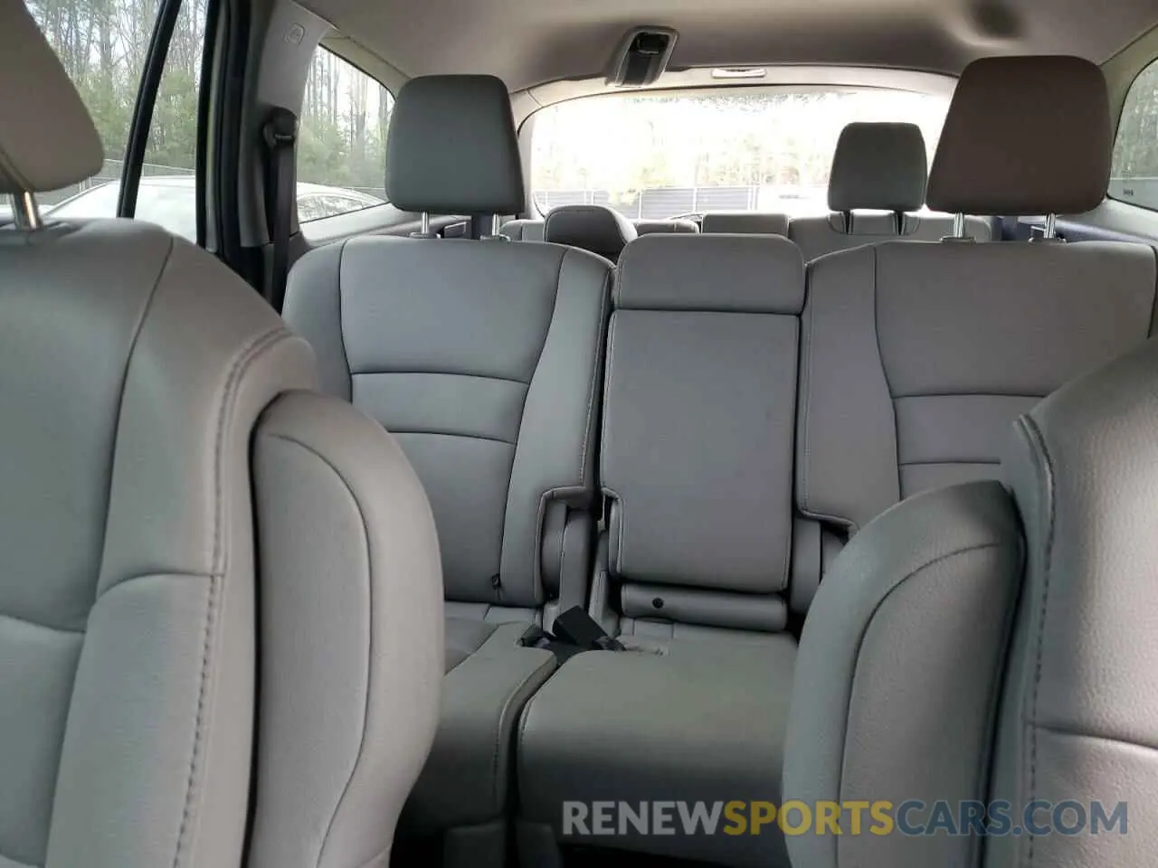 10 Photograph of a damaged car 5FNYF5H25NB026218 HONDA PILOT 2022