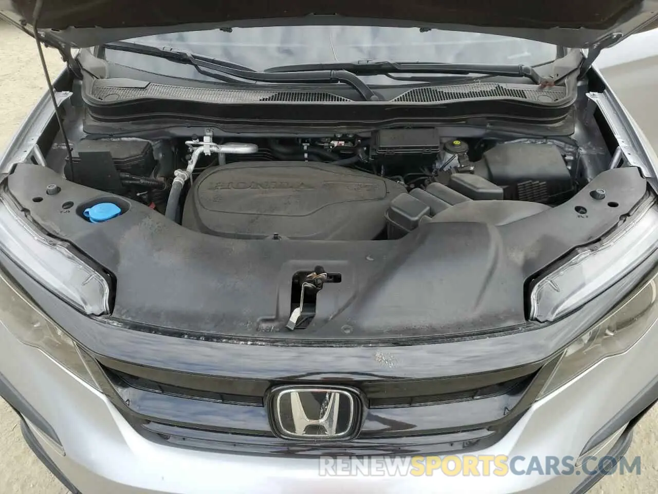12 Photograph of a damaged car 5FNYF5H25NB026218 HONDA PILOT 2022