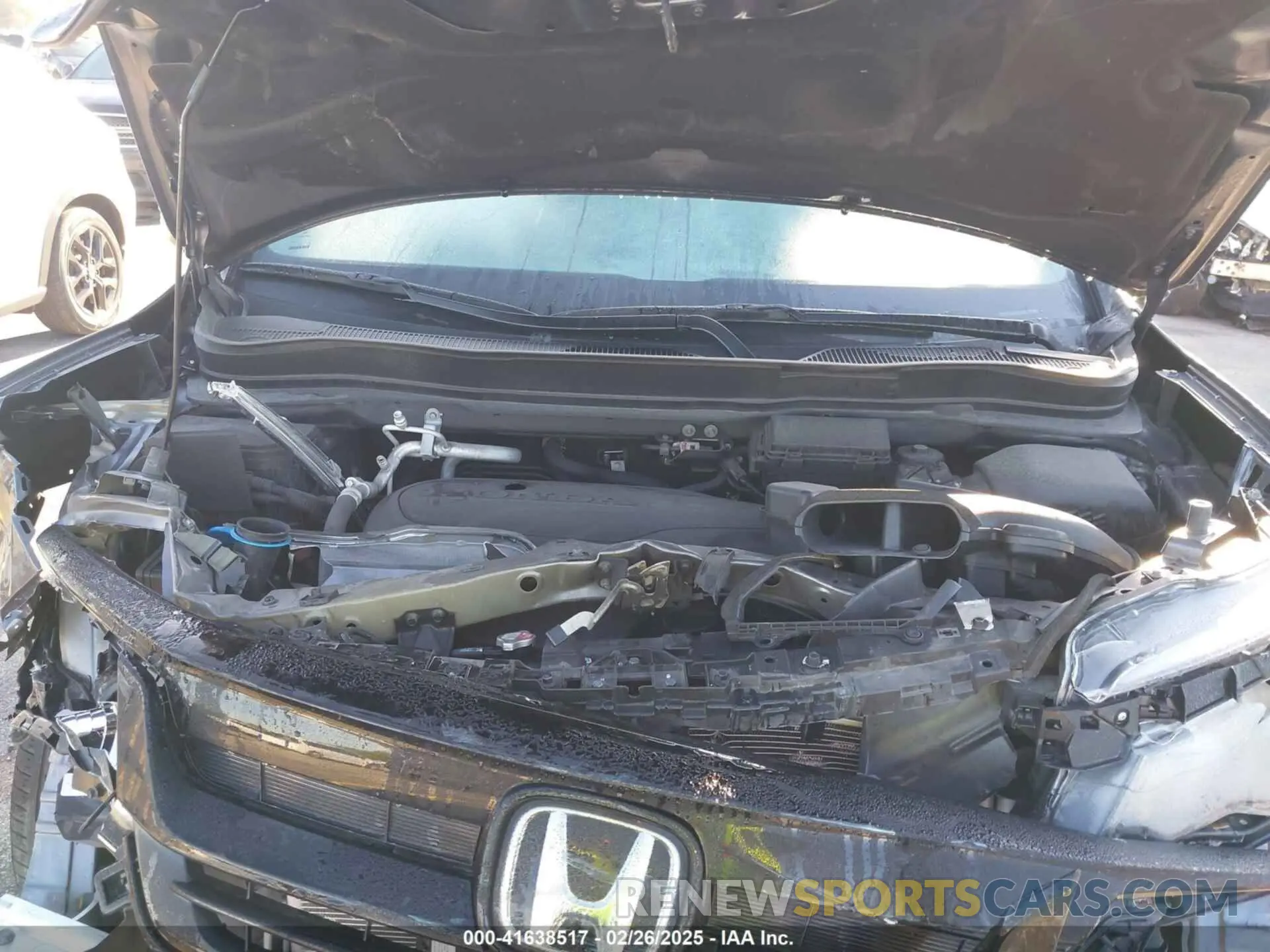 10 Photograph of a damaged car 5FNYF5H25NB031399 HONDA PILOT 2022