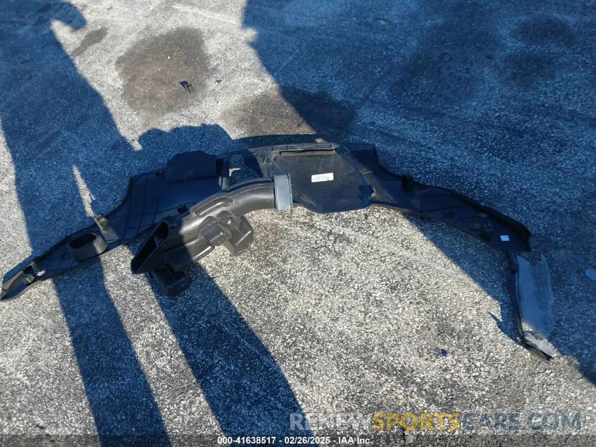 12 Photograph of a damaged car 5FNYF5H25NB031399 HONDA PILOT 2022