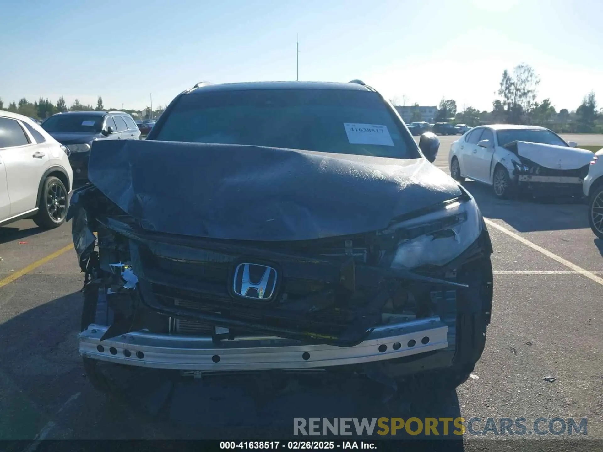 13 Photograph of a damaged car 5FNYF5H25NB031399 HONDA PILOT 2022