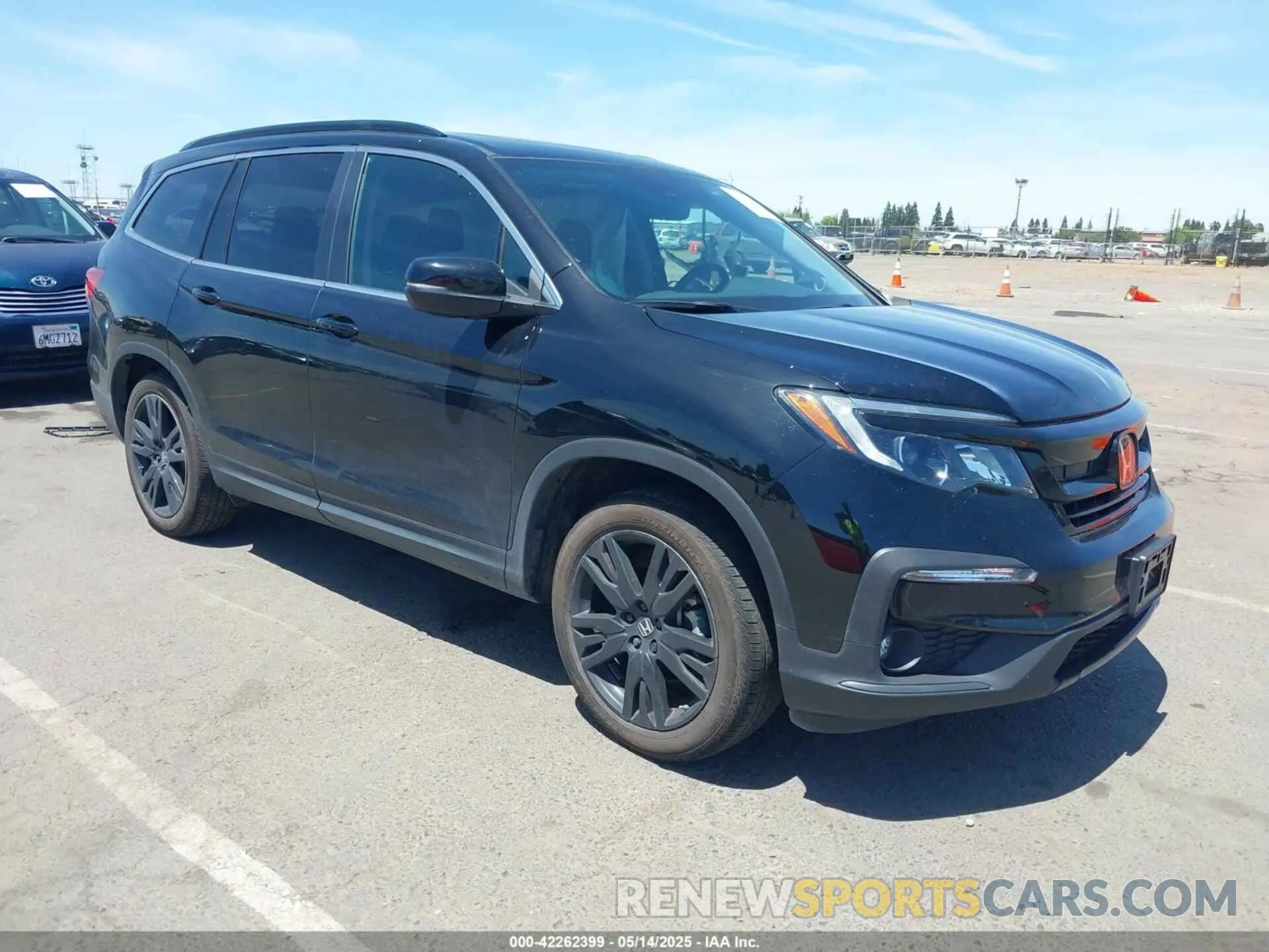 1 Photograph of a damaged car 5FNYF5H26NB011002 HONDA PILOT 2022