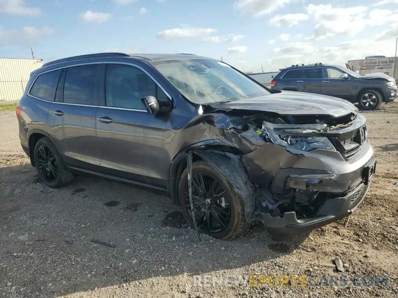 4 Photograph of a damaged car 5FNYF5H27NB017990 HONDA PILOT 2022