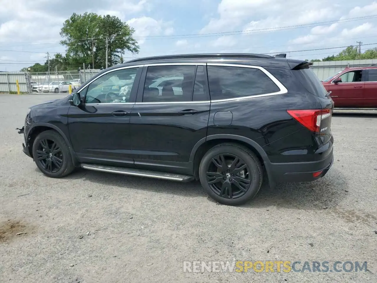 2 Photograph of a damaged car 5FNYF5H27NB028049 HONDA PILOT 2022