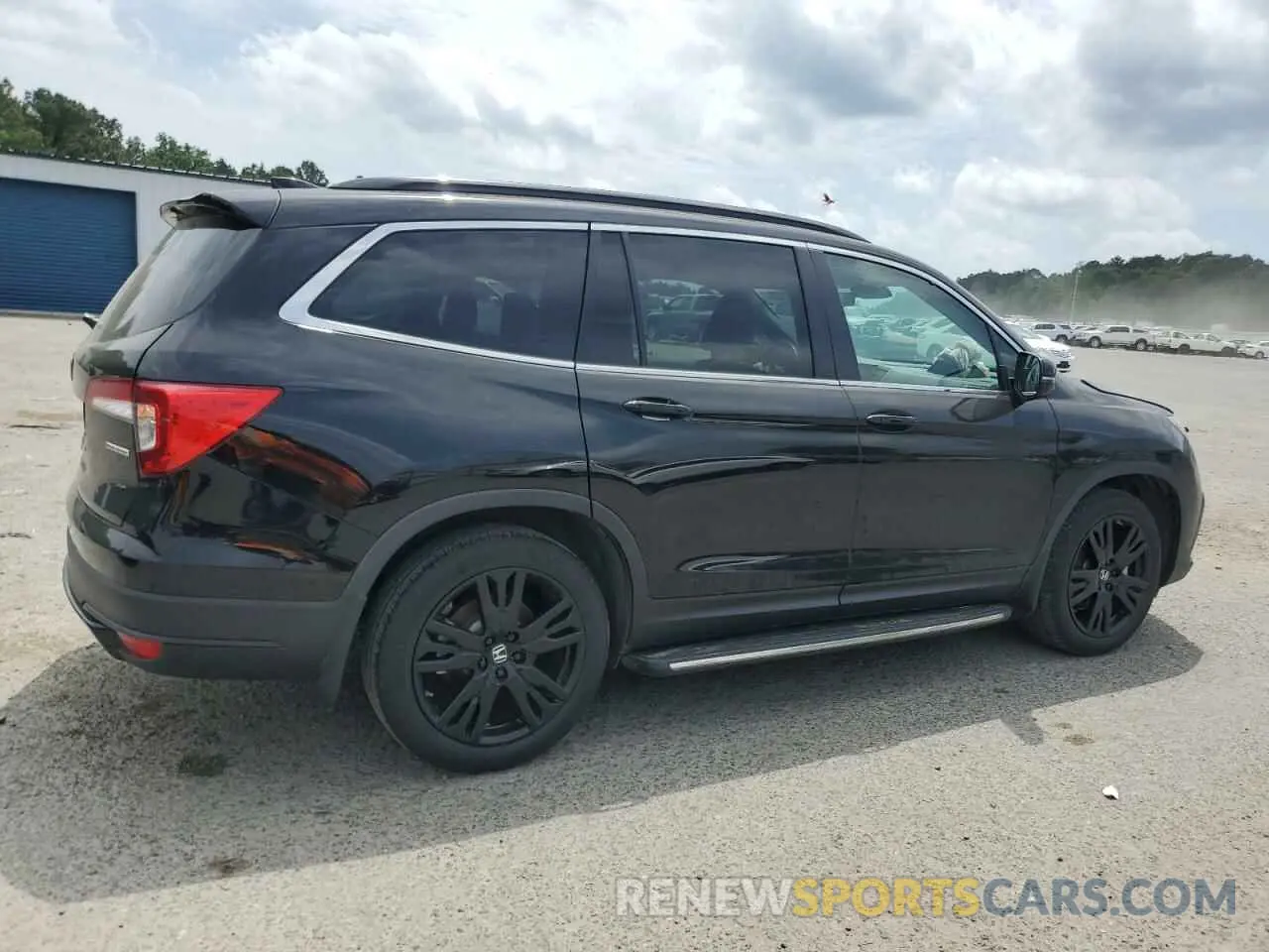 3 Photograph of a damaged car 5FNYF5H27NB028049 HONDA PILOT 2022