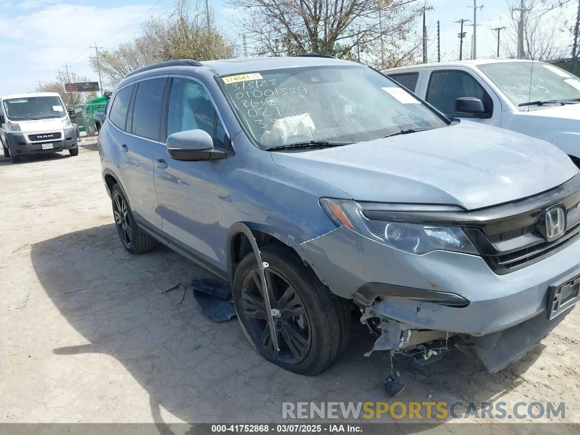 1 Photograph of a damaged car 5FNYF5H2XNB021385 HONDA PILOT 2022