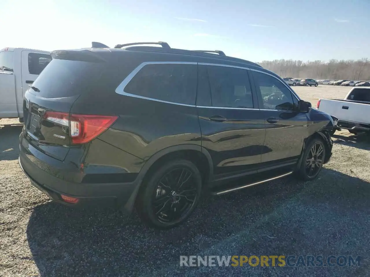 3 Photograph of a damaged car 5FNYF5H2XNB024948 HONDA PILOT 2022