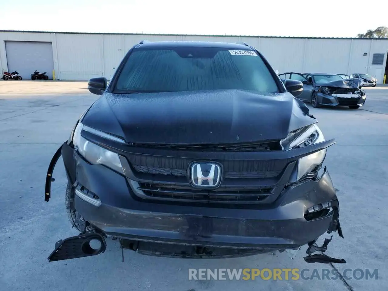 5 Photograph of a damaged car 5FNYF5H30NB007228 HONDA PILOT 2022