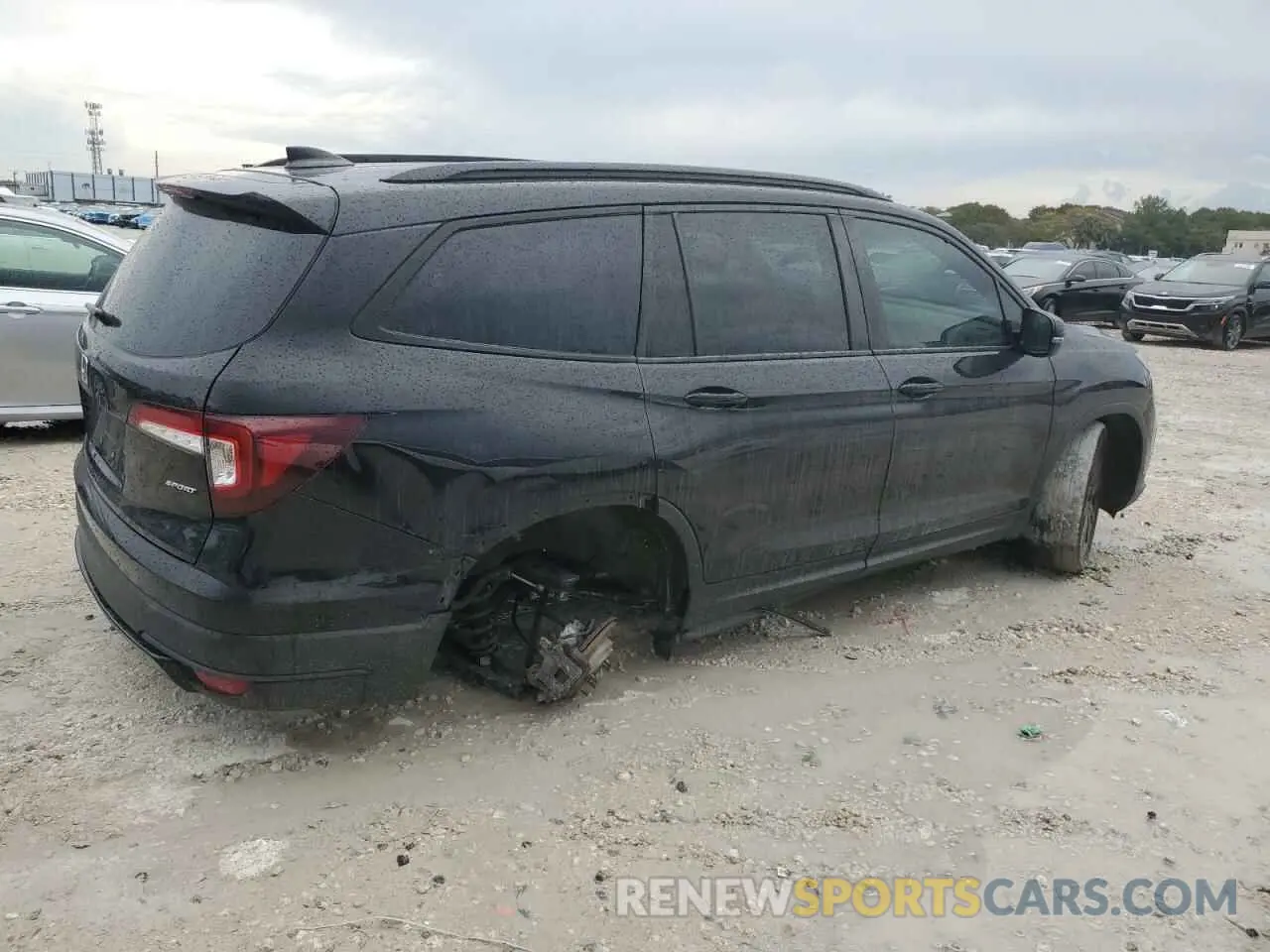 3 Photograph of a damaged car 5FNYF5H31NB032266 HONDA PILOT 2022