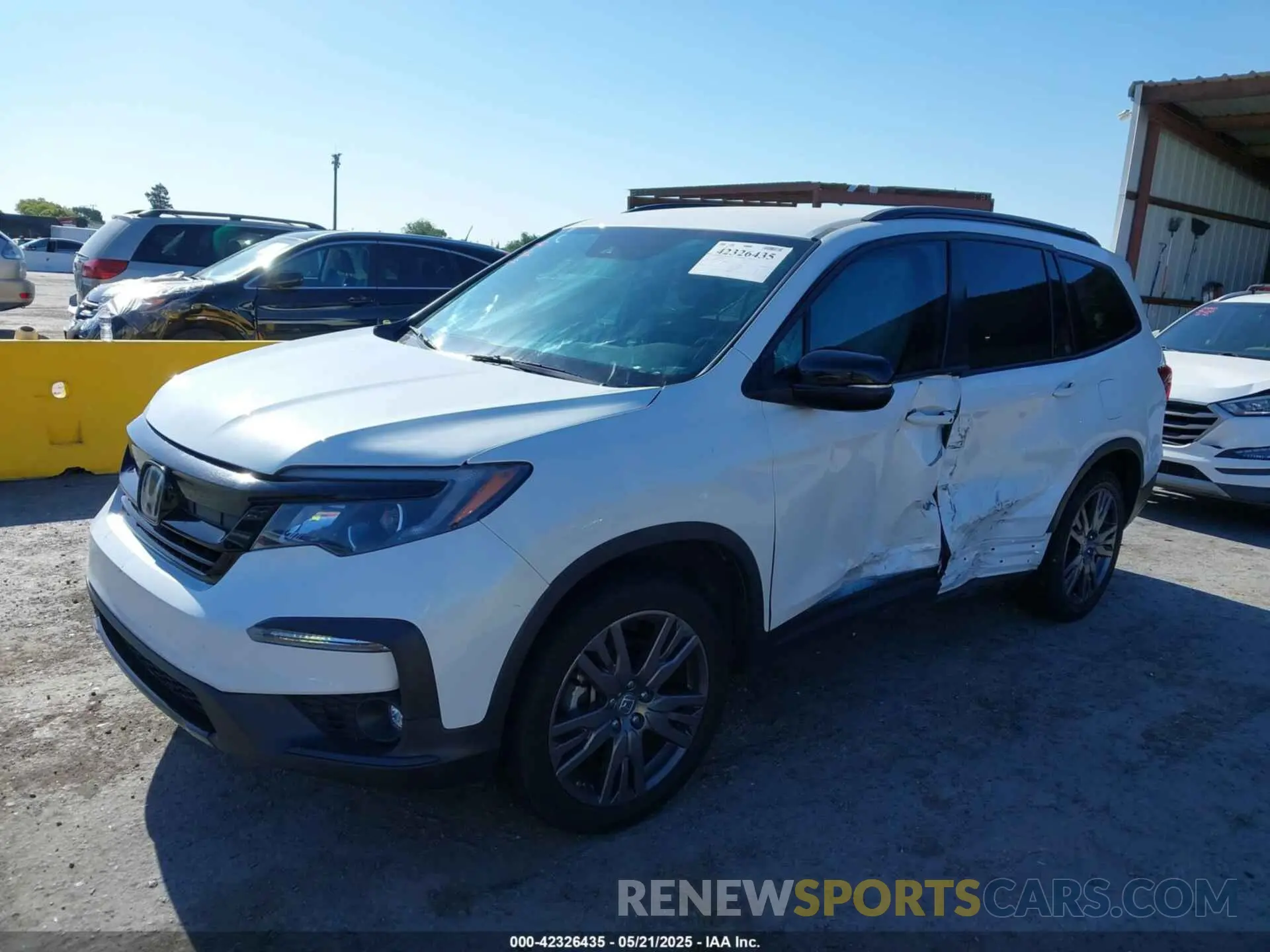 6 Photograph of a damaged car 5FNYF5H35NB007547 HONDA PILOT 2022