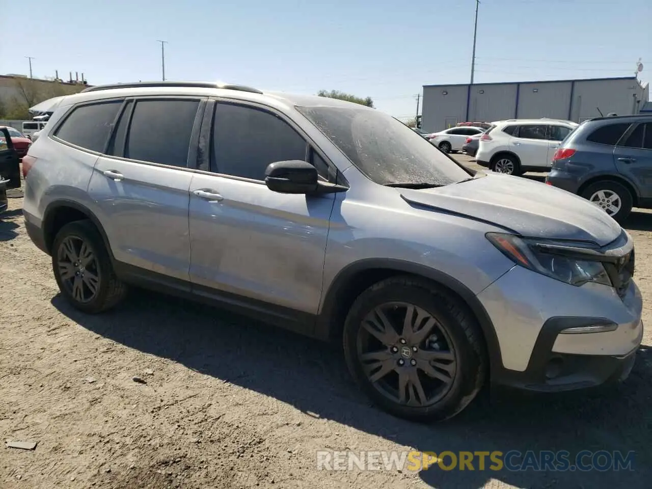 4 Photograph of a damaged car 5FNYF5H38NB028277 HONDA PILOT 2022
