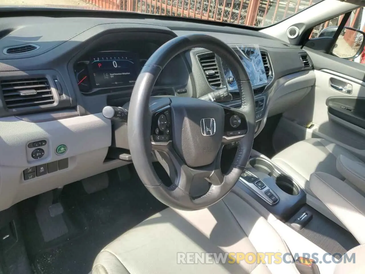 9 Photograph of a damaged car 5FNYF5H51NB036965 HONDA PILOT 2022