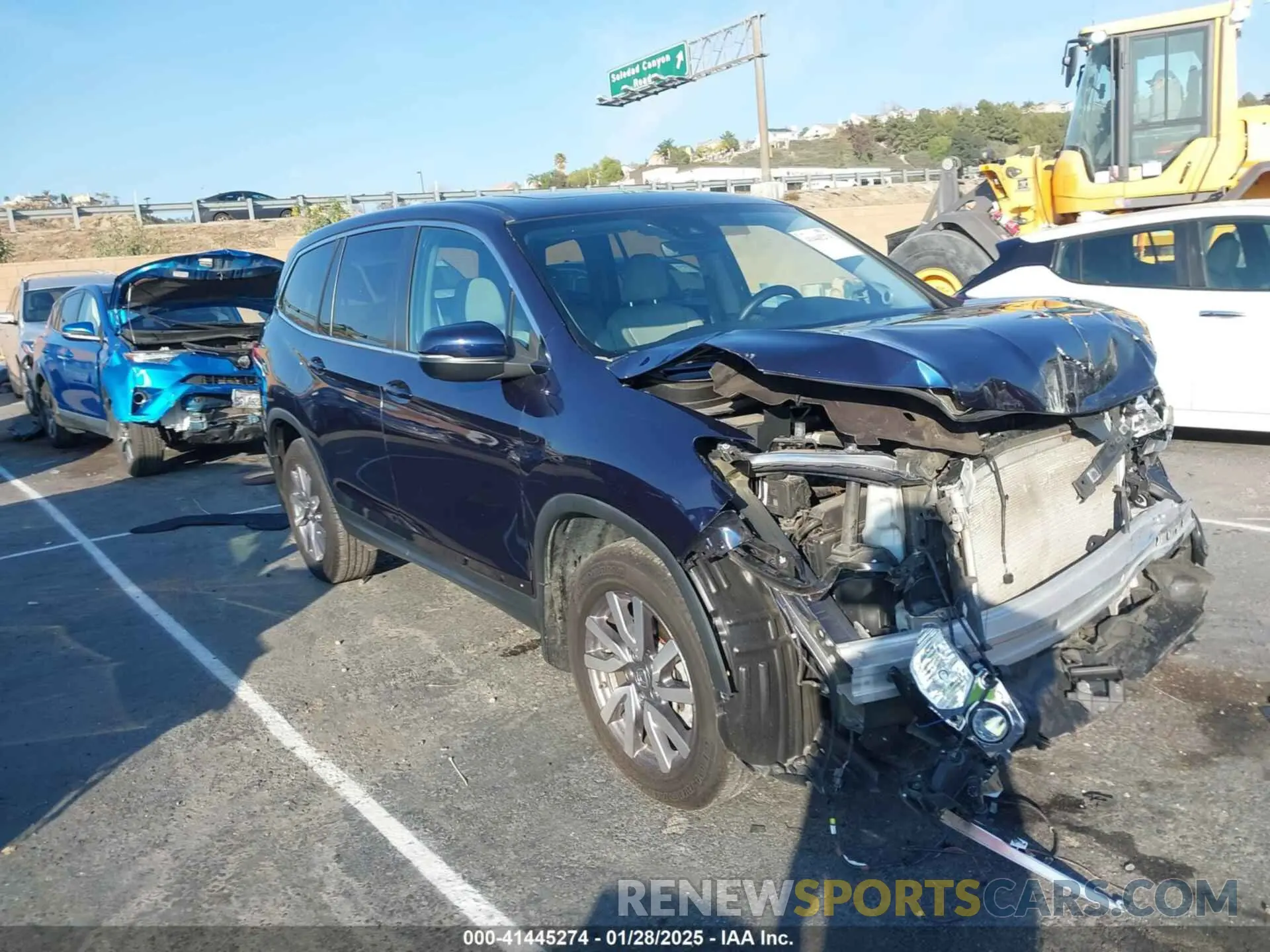 1 Photograph of a damaged car 5FNYF5H53NB006169 HONDA PILOT 2022