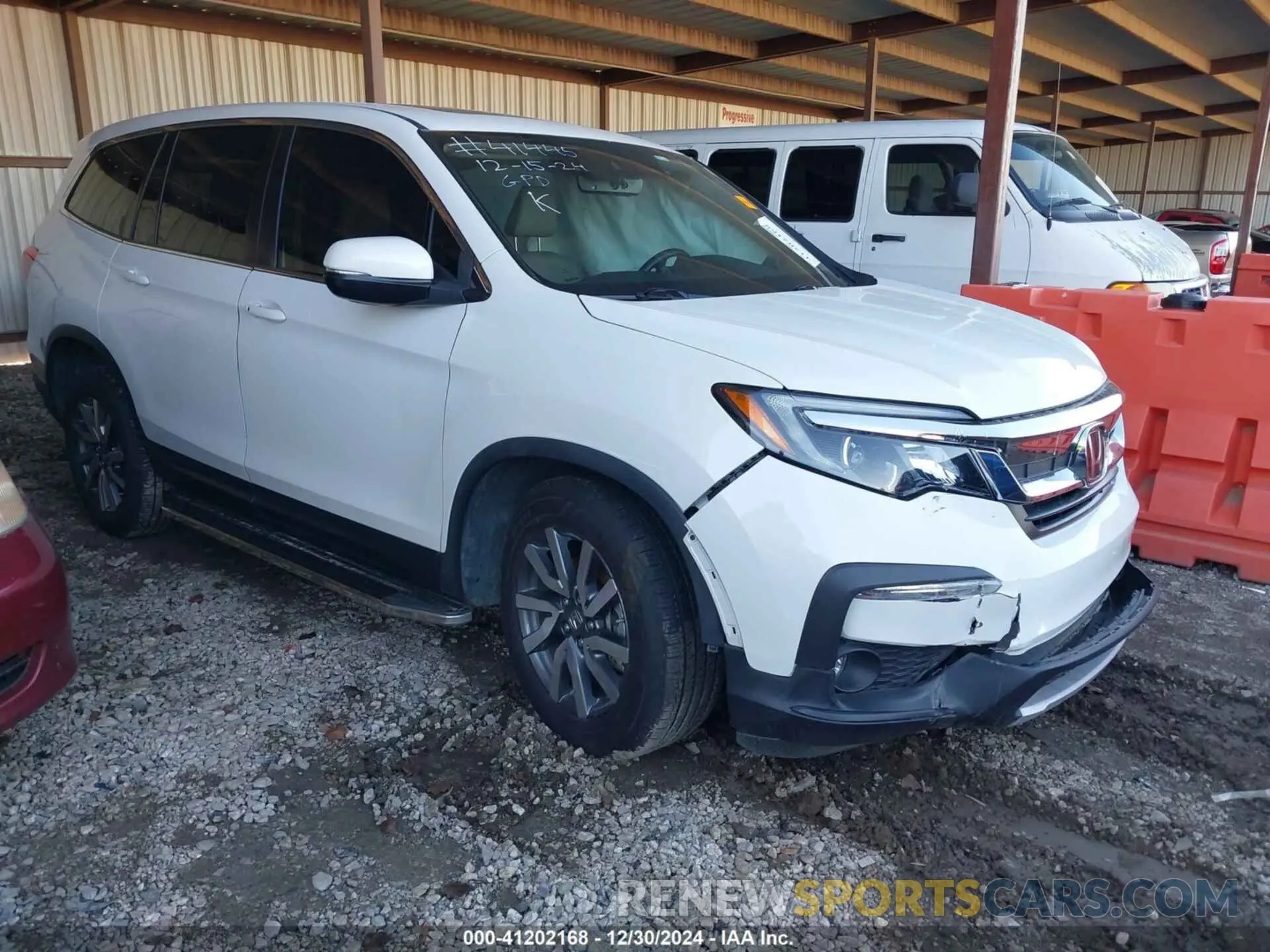 1 Photograph of a damaged car 5FNYF5H56NB011849 HONDA PILOT 2022