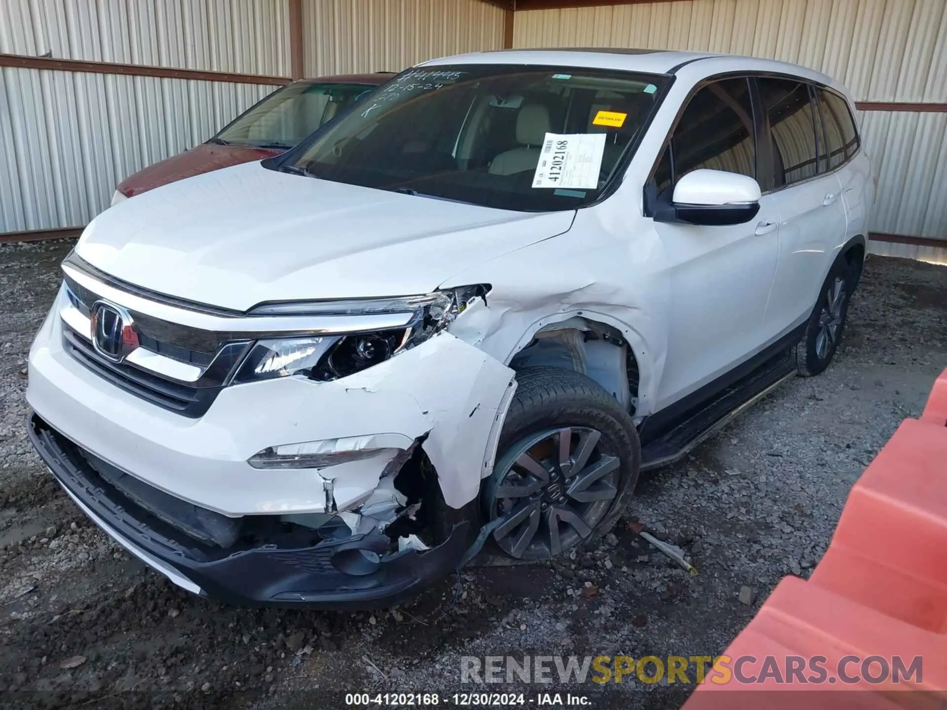 2 Photograph of a damaged car 5FNYF5H56NB011849 HONDA PILOT 2022