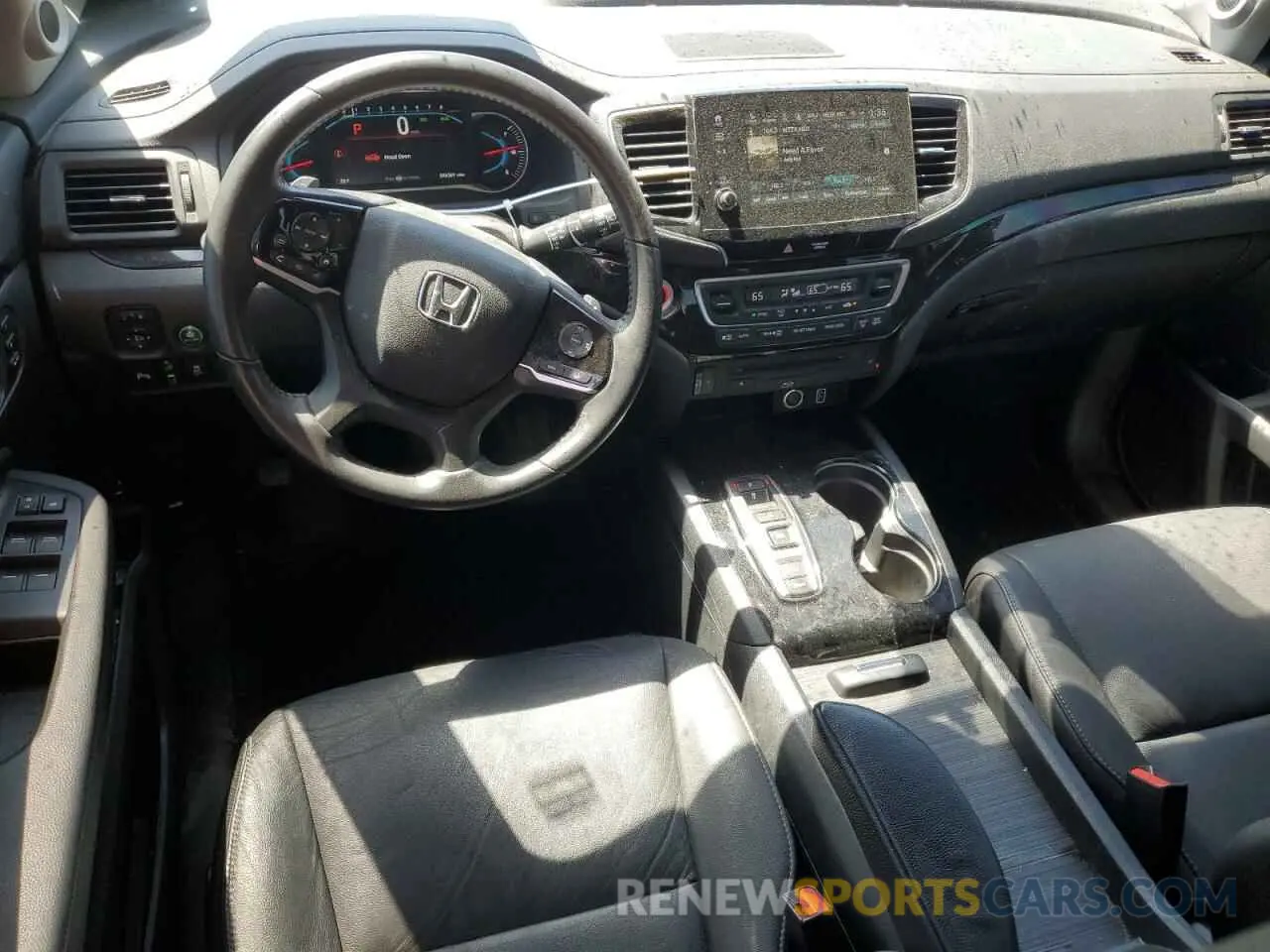 8 Photograph of a damaged car 5FNYF5H60NB032950 HONDA PILOT 2022
