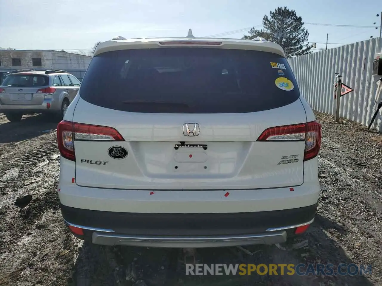 6 Photograph of a damaged car 5FNYF6H02NB054112 HONDA PILOT 2022