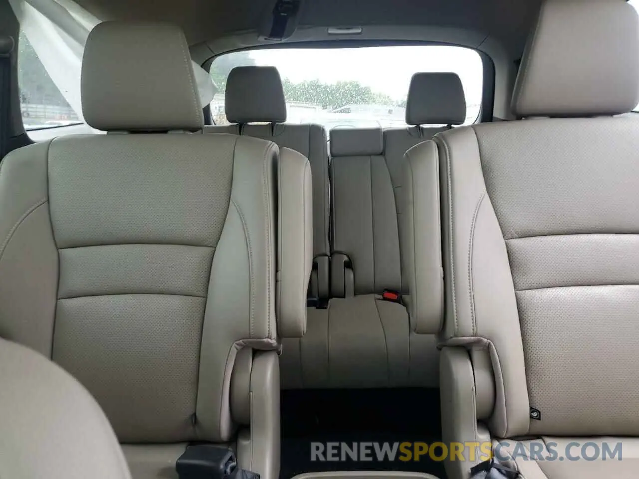10 Photograph of a damaged car 5FNYF6H05NB011920 HONDA PILOT 2022