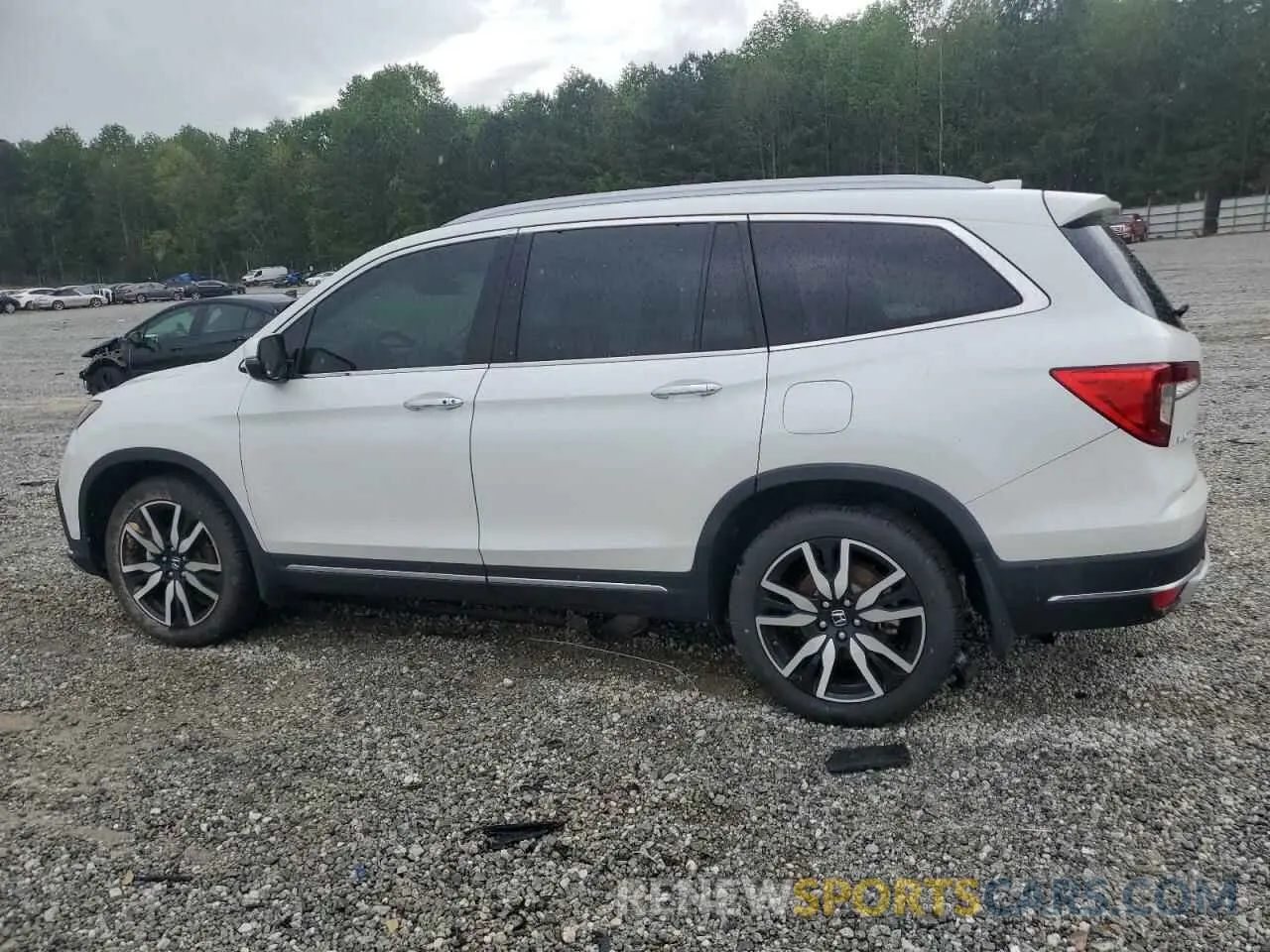 2 Photograph of a damaged car 5FNYF6H05NB011920 HONDA PILOT 2022