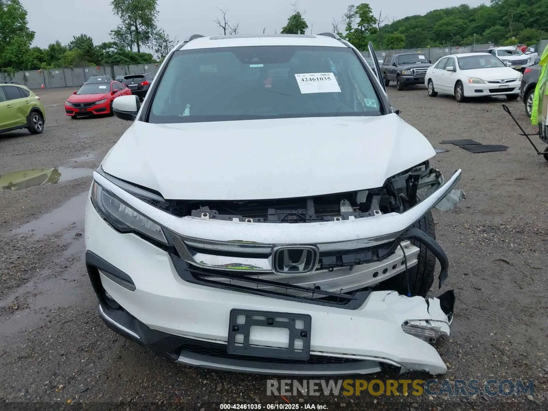 12 Photograph of a damaged car 5FNYF6H06NB061838 HONDA PILOT 2022
