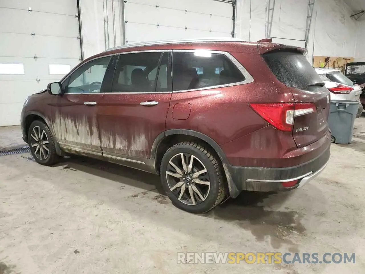 2 Photograph of a damaged car 5FNYF6H09NB072333 HONDA PILOT 2022