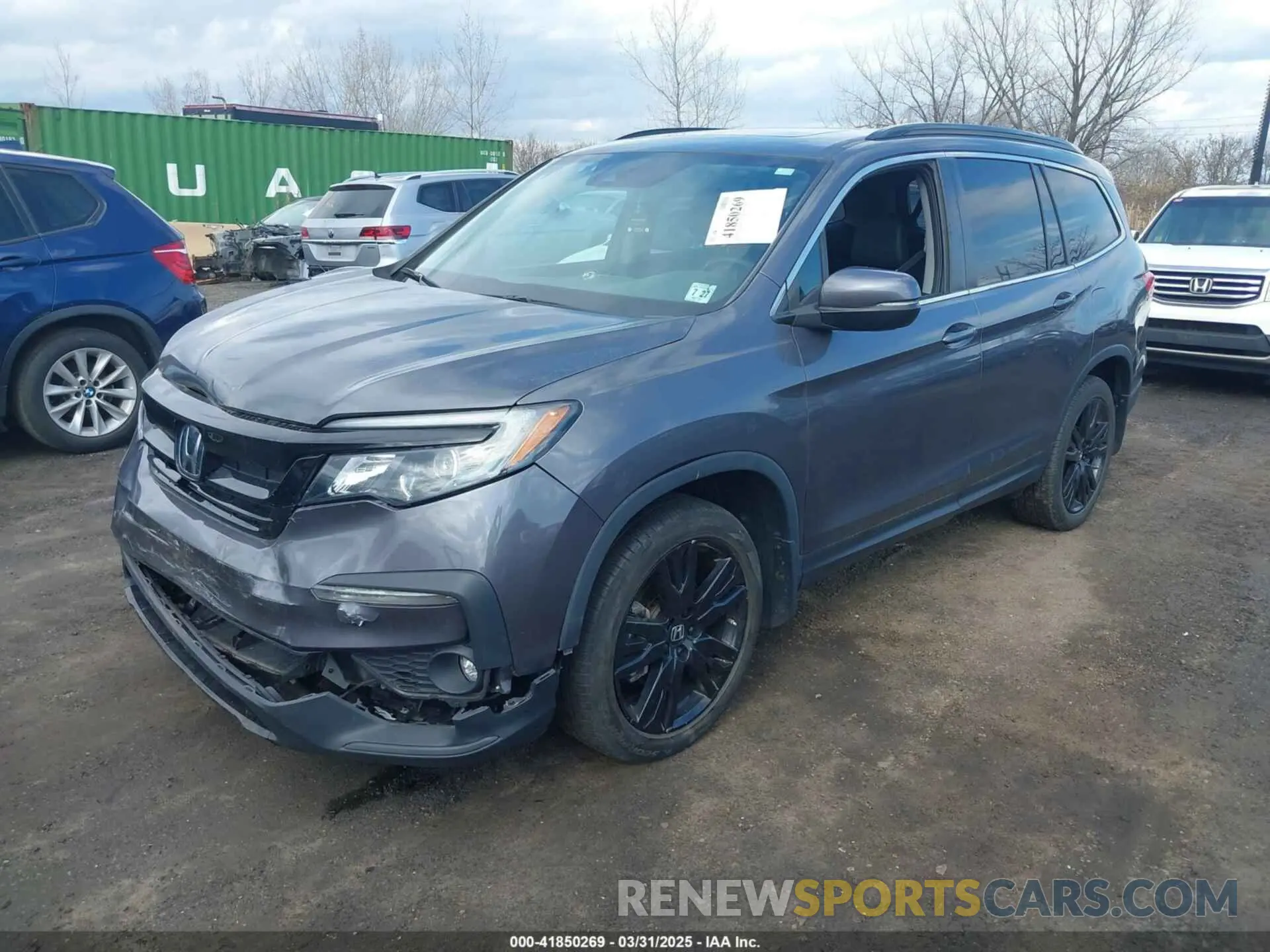 2 Photograph of a damaged car 5FNYF6H21NB053759 HONDA PILOT 2022