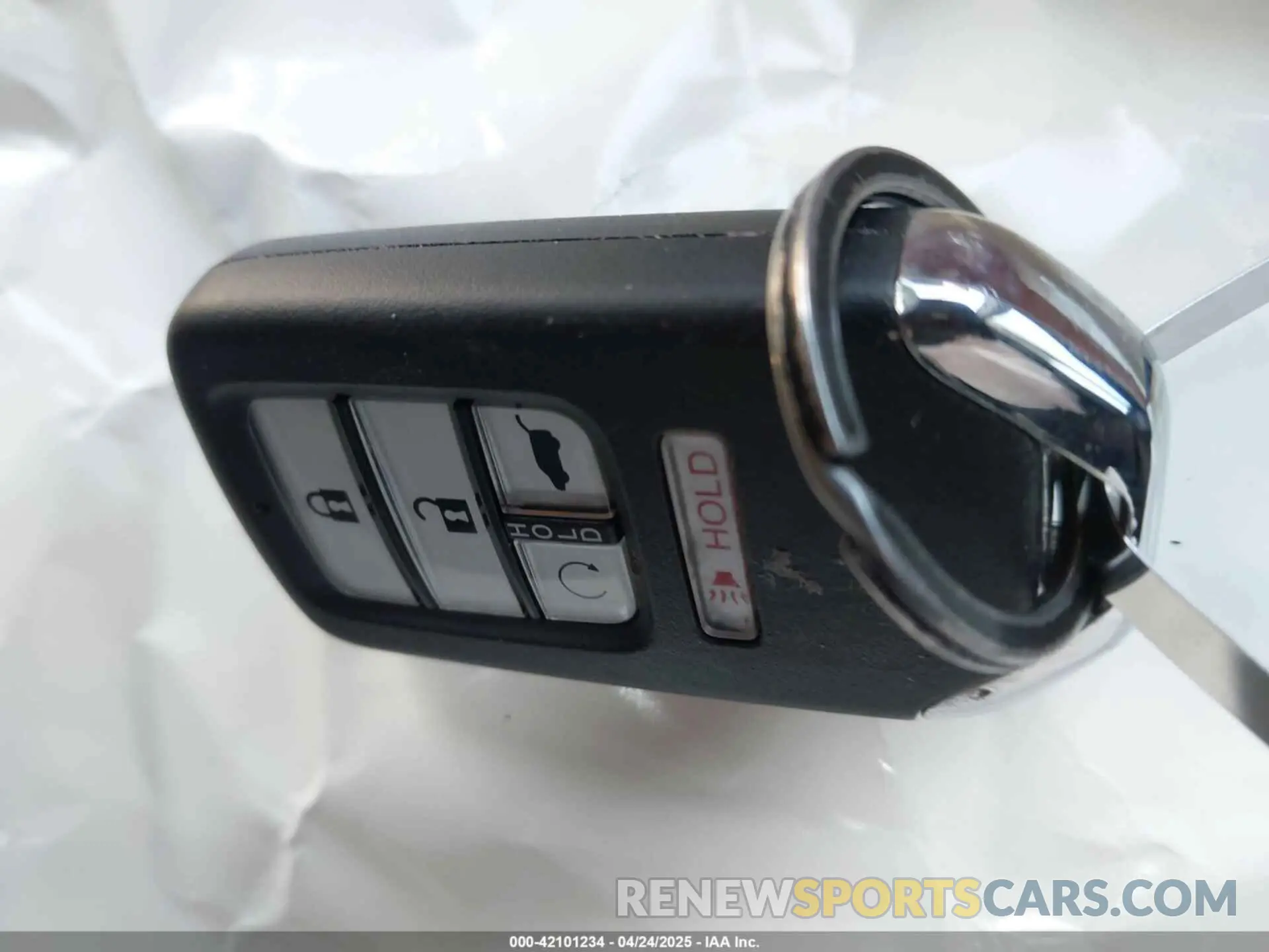11 Photograph of a damaged car 5FNYF6H21NB101647 HONDA PILOT 2022