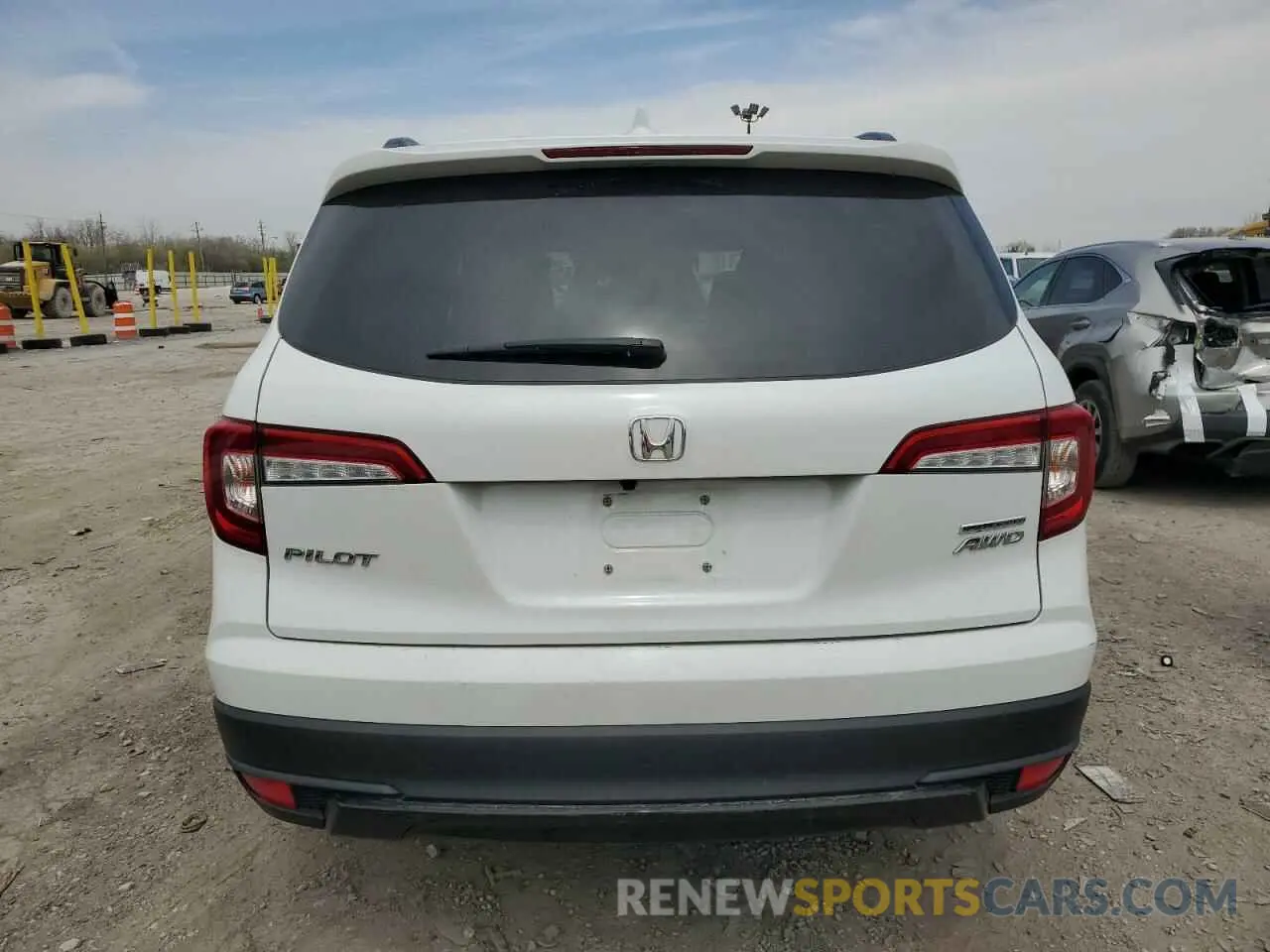 6 Photograph of a damaged car 5FNYF6H22NB067279 HONDA PILOT 2022
