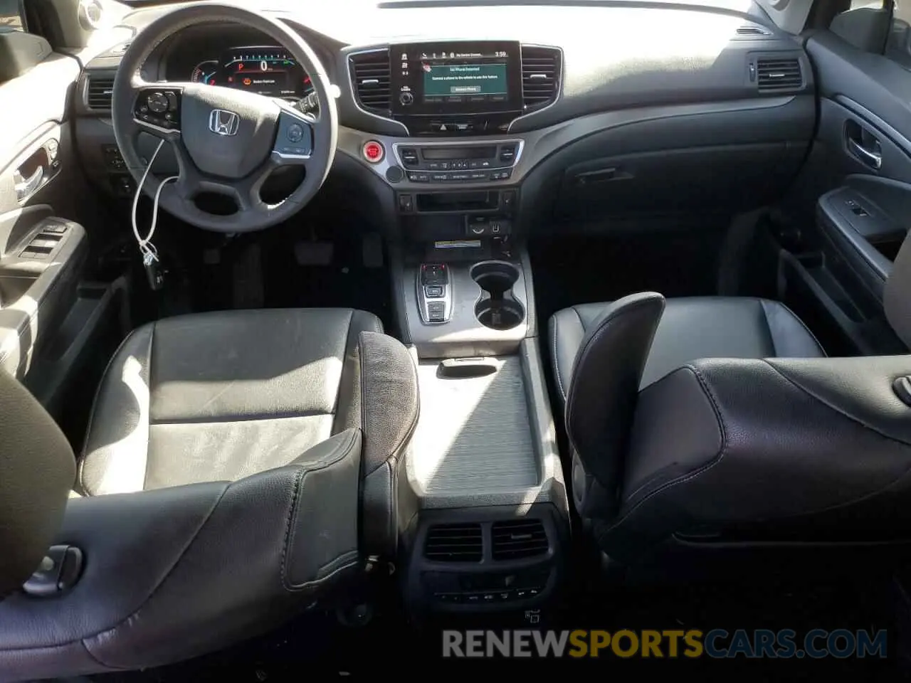 8 Photograph of a damaged car 5FNYF6H23NB097164 HONDA PILOT 2022